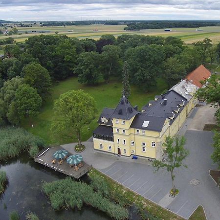 Palac Lucja Bb Zakrzów Exteriör bild