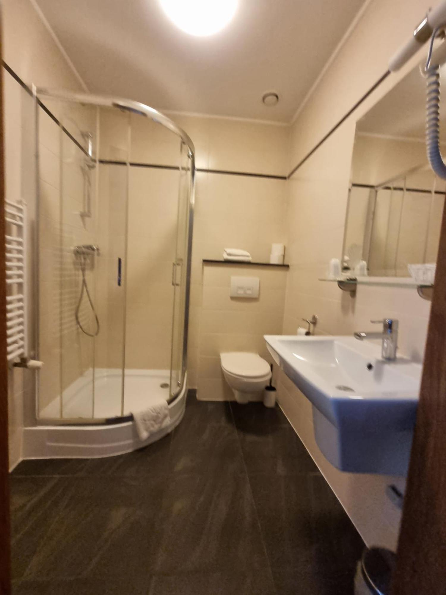 Palac Lucja Bb Zakrzów Exteriör bild