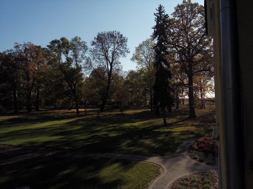 Palac Lucja Bb Zakrzów Exteriör bild